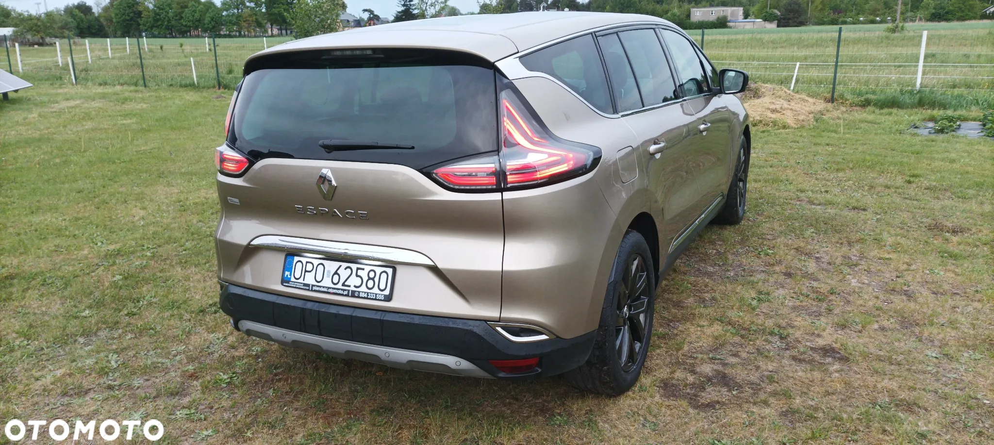 Renault Espace 1.6 dCi Energy Initiale Paris EDC 7os - 6