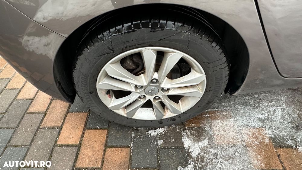 Hyundai i30 i30cw 1.6 CRDi Style - 20