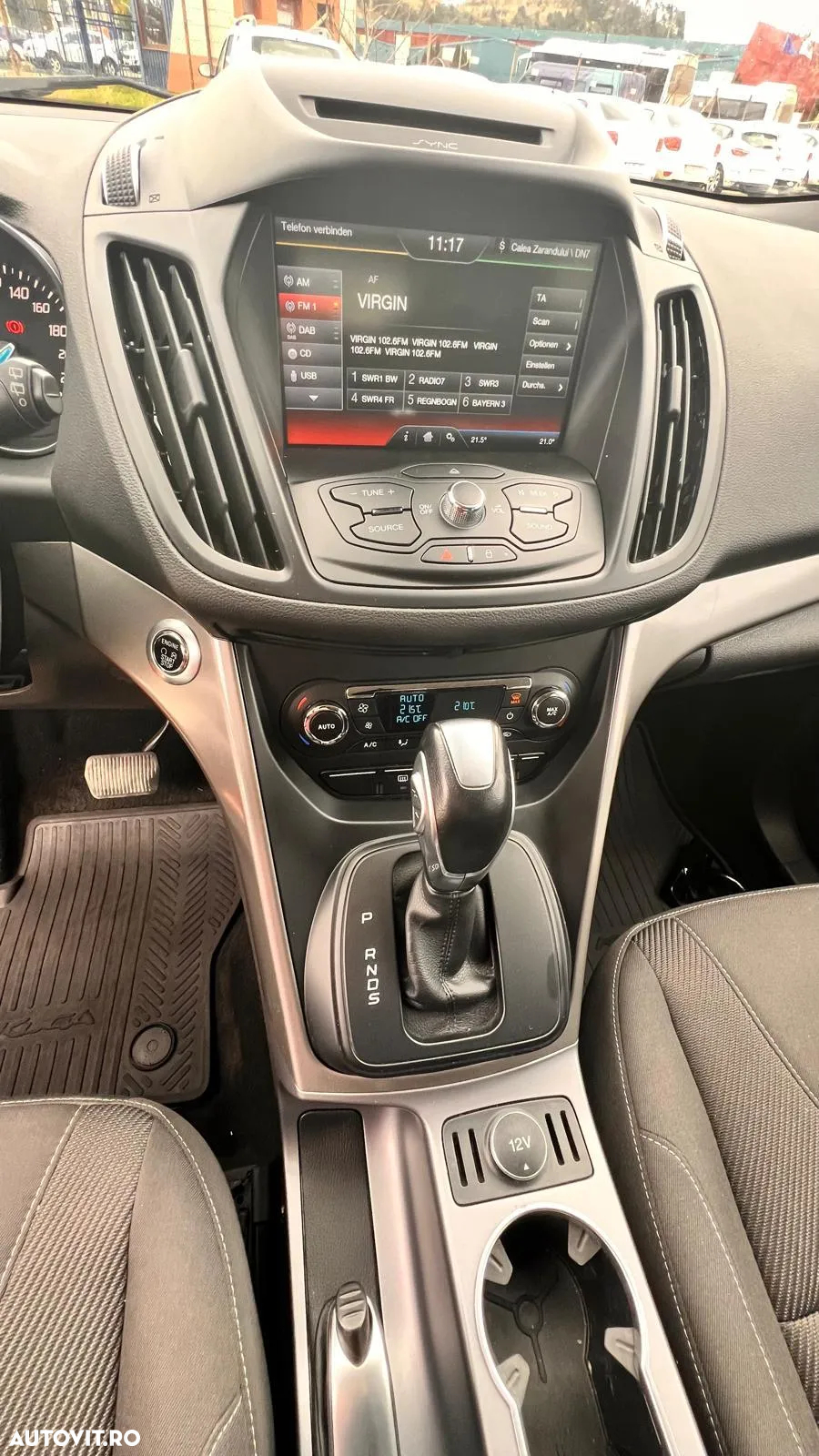 Ford Kuga 2.0 TDCi 4x4 Aut. Cool & Connect - 10