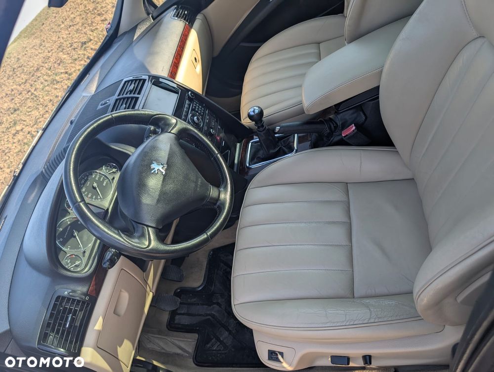 Peugeot 407 2.2 HDi Premium - 11