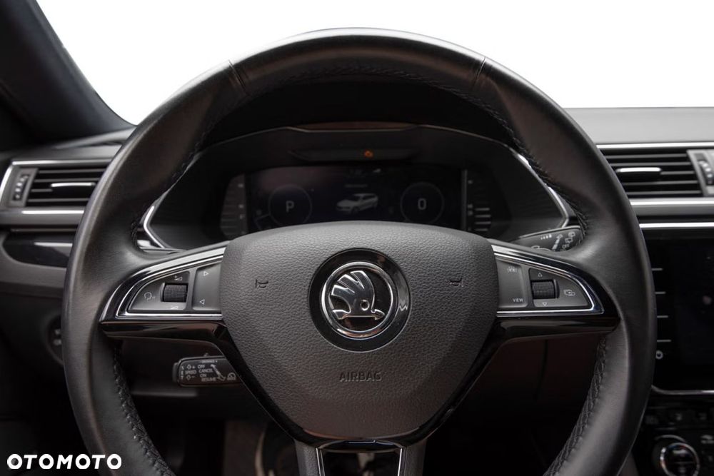 Skoda Superb 2.0 TDI 4x4 DSG L&K - 12