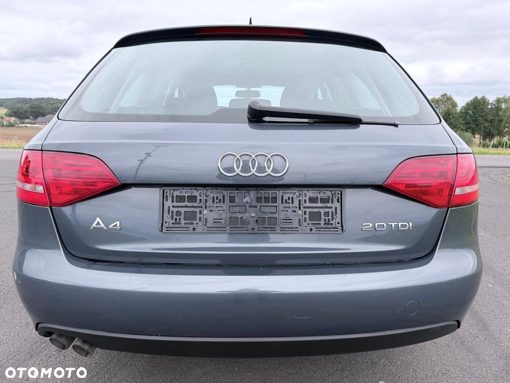 Audi A4 Avant 2.0 TDI DPF Ambiente - 7