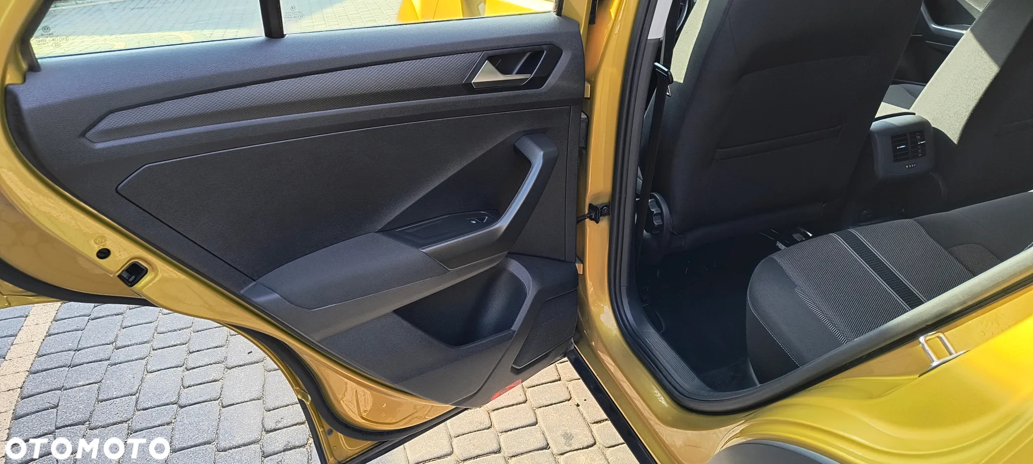 Volkswagen T-Roc 1.0 TSI Style - 22
