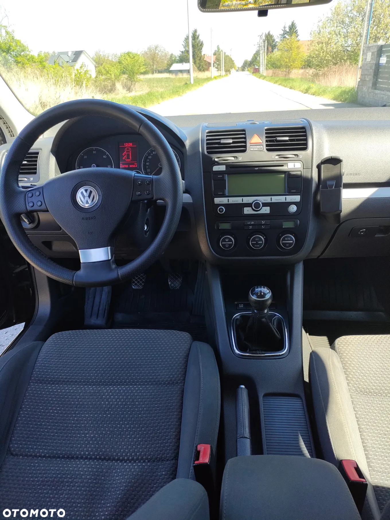 Volkswagen Golf V 1.9 TDI Sportline - 9