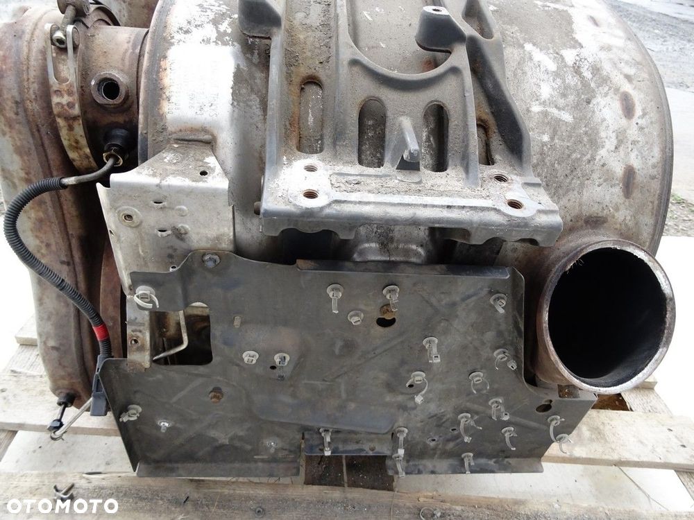 KATALIZATOR  RENAULT TRUCKS T 2013 - 2022 460P LOW 338 kW [460 KM] 6x2 2013 22396038 - 5