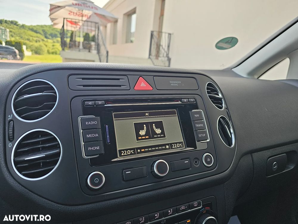 Volkswagen Golf Plus 1.4 TSI DSG Team - 22