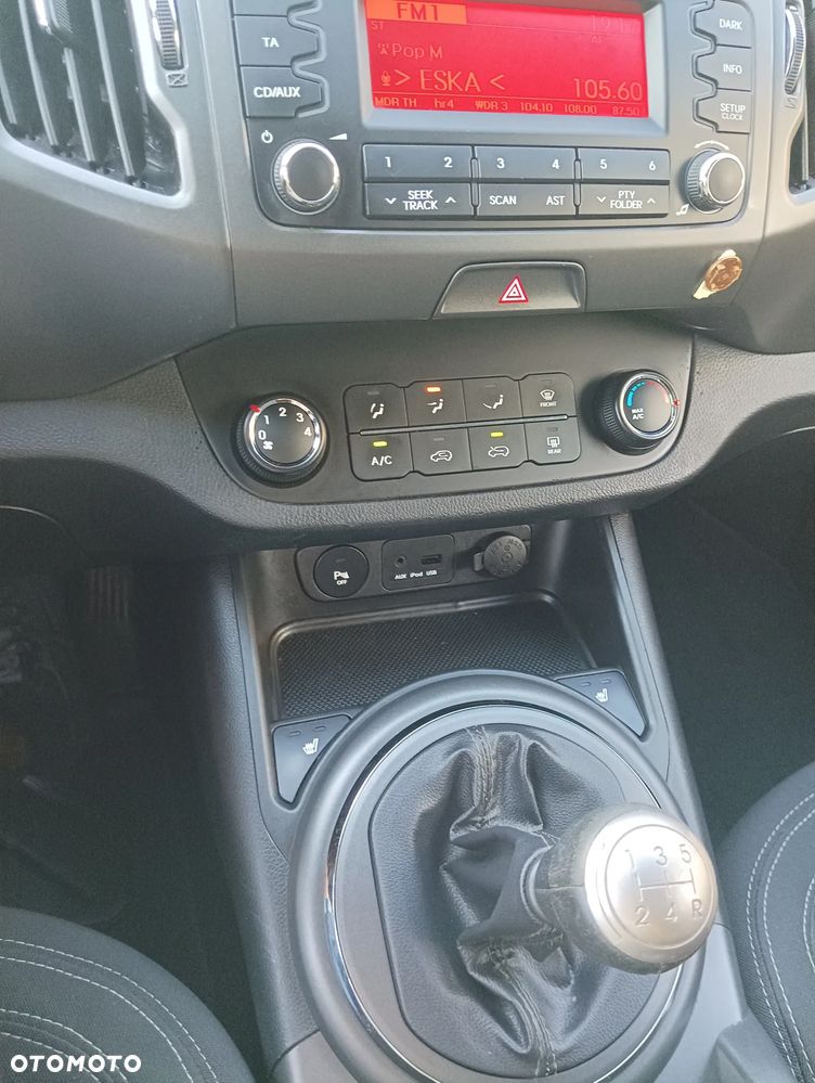 Kia Sportage 2.0 CVVT 2WD Spirit - 14