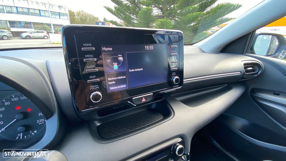 Toyota Yaris 1.5 HDF Comfort - 34