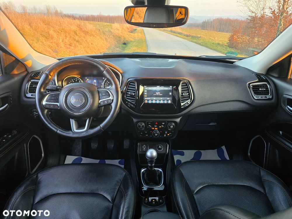 Jeep Compass 1.4 MultiAir Business Line - 29