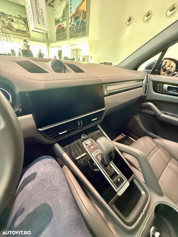 Porsche Cayenne E-Hybrid Tiptronic S - 12