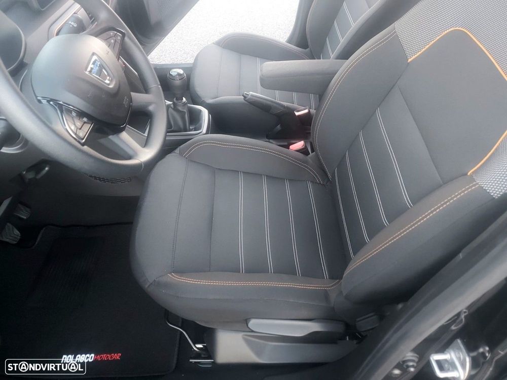 Dacia Sandero - 16