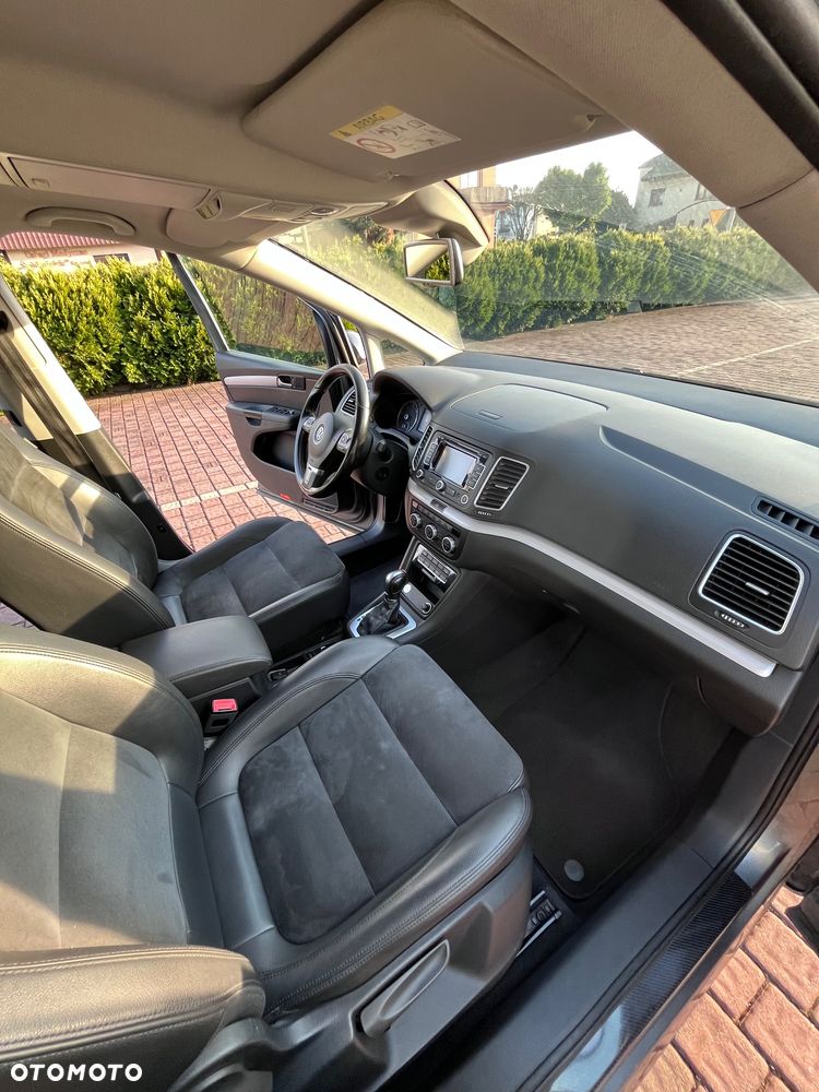 Volkswagen Sharan 2.0 TDI Highline DSG - 22