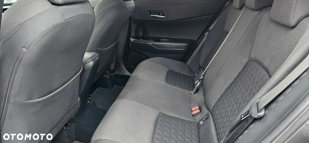 Toyota C-HR Business-Edition - 21