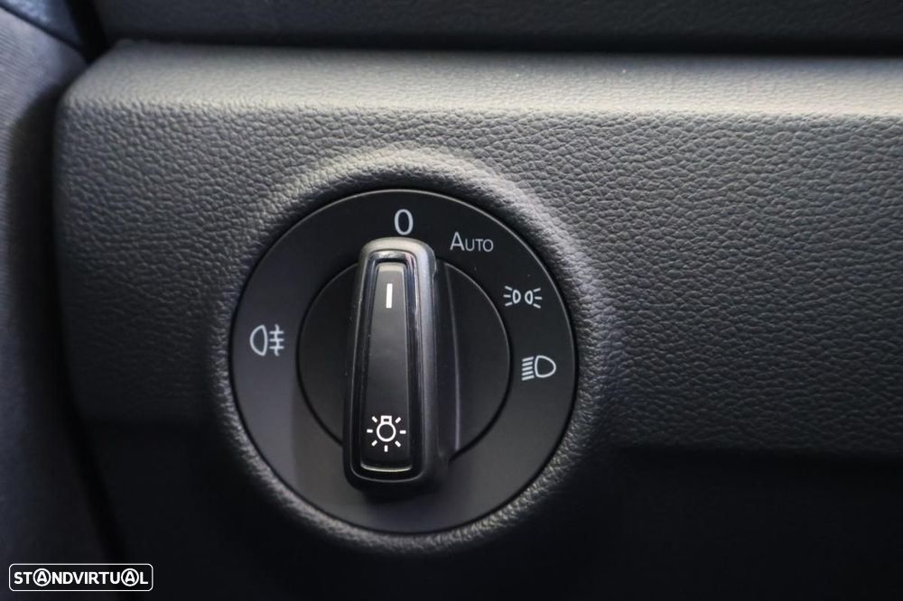 VW T-Roc 1.0 TSI Life - 19