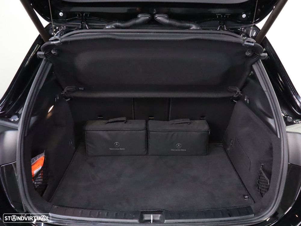 Mercedes-Benz GLA 250 e Progressive - 24