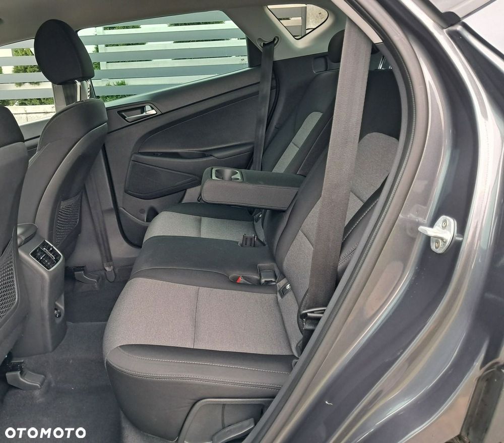 Hyundai Tucson - 12