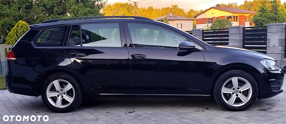 Volkswagen Golf - 4