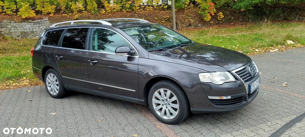 Volkswagen Passat 1.9 TDI Highline - 11