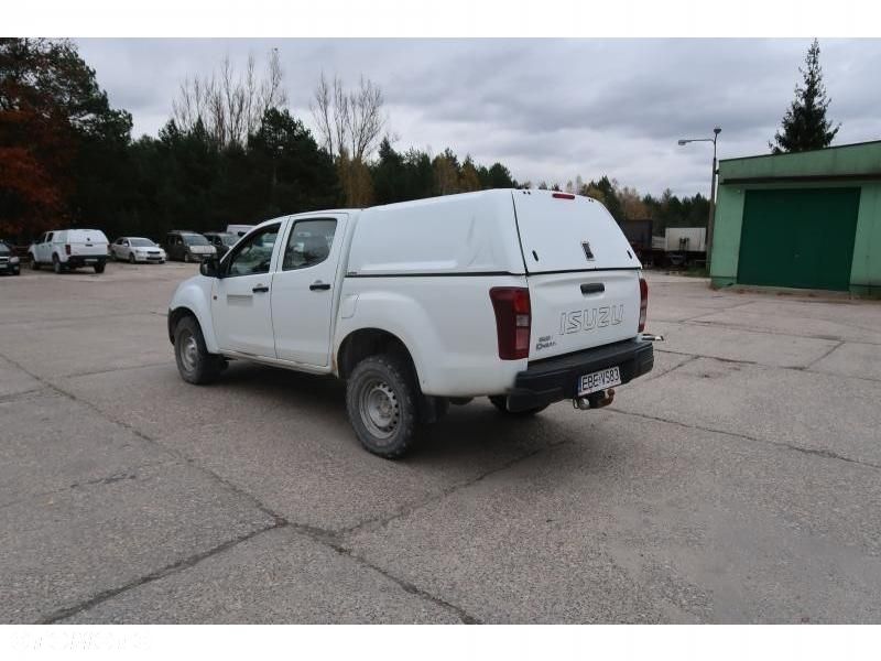 Isuzu D-Max - 4