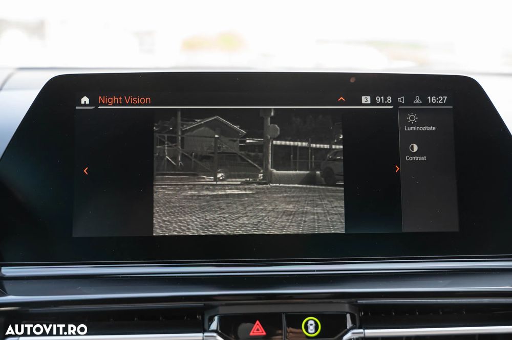 BMW Seria 8 840d xDrive - 28