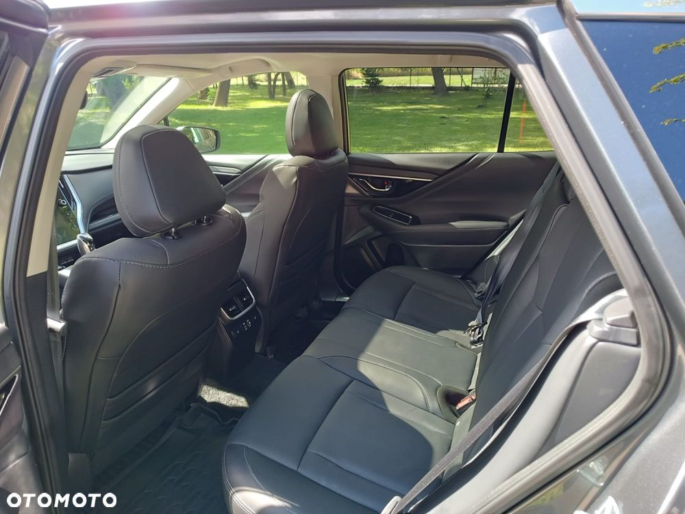Subaru Outback 2.5i Lineartronic Edition Platinum Cross - 8