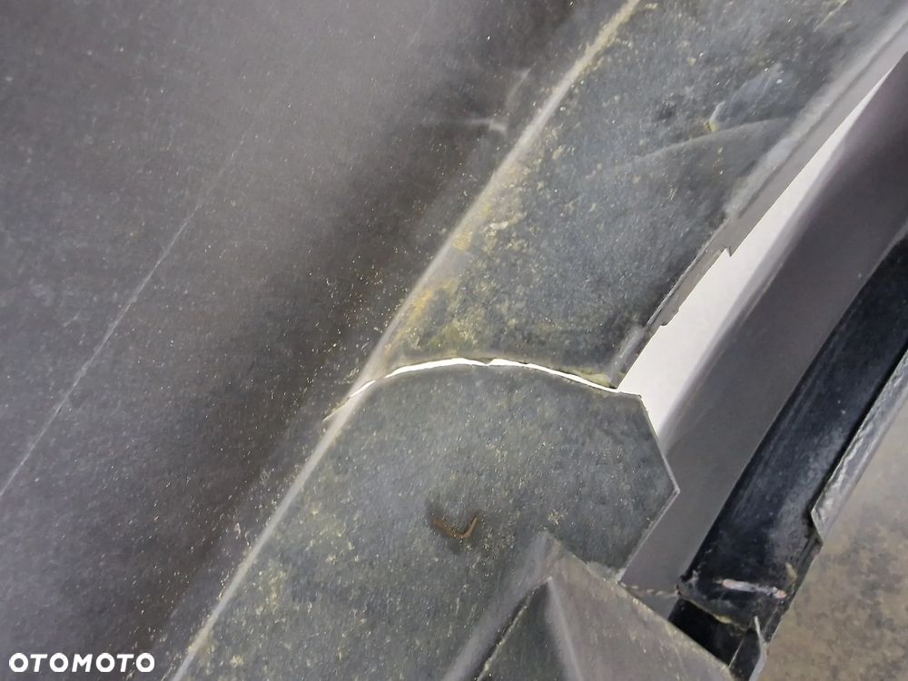 AUDI A4 B8 07- ZDERZAK PRZEDNI PRZÓD , KOLOR CZARNY NIE METALIK , NR 8K0807437 , NR AUKCJI NZ1060 - 27