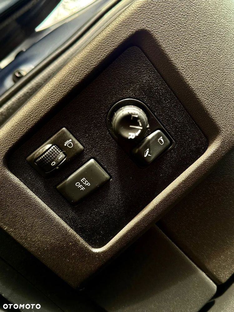 Nissan Qashqai 2.0 4 x 4 tekna - 21