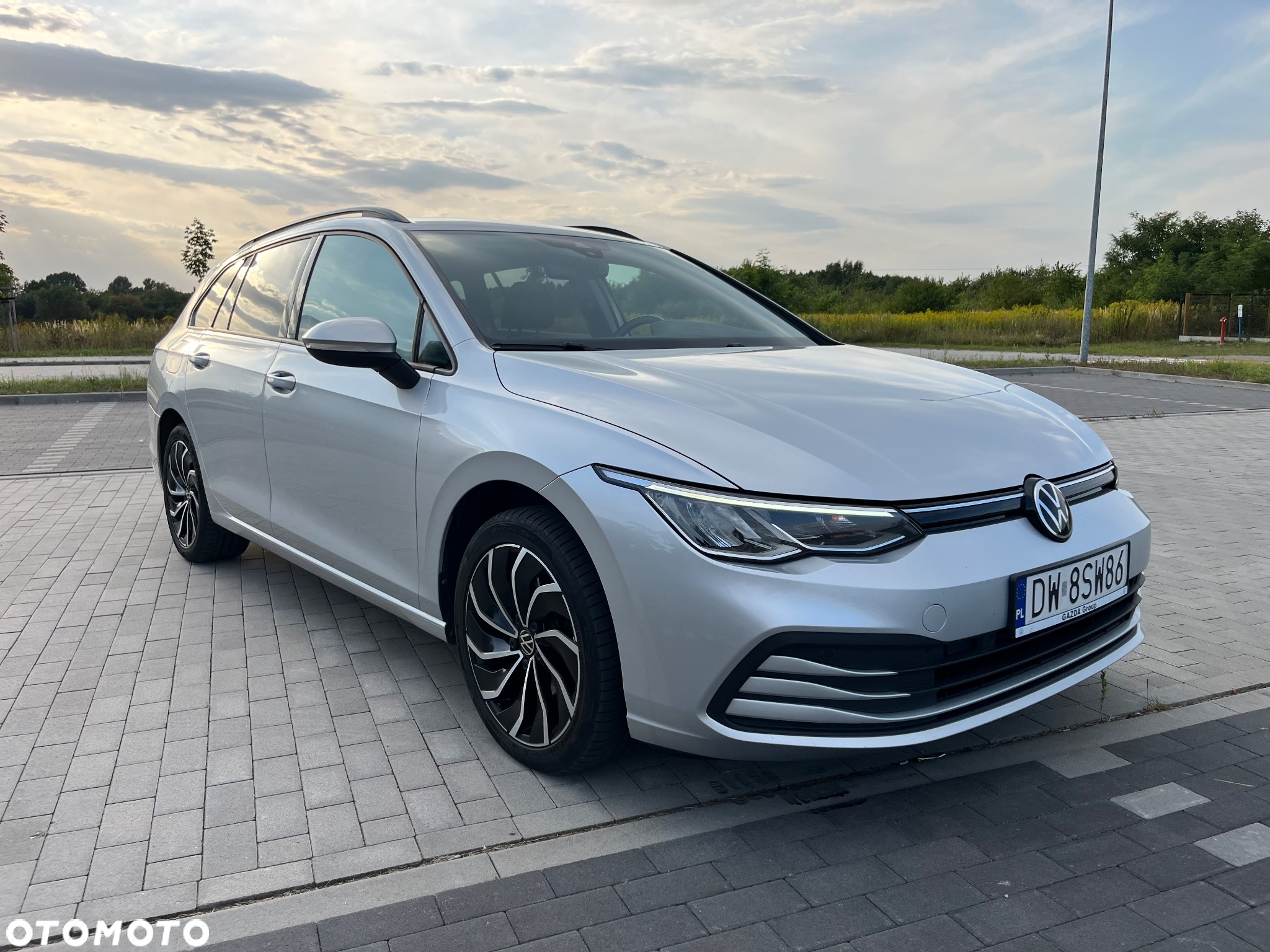 Volkswagen Golf VIII 2.0 TDI Style DSG - 3