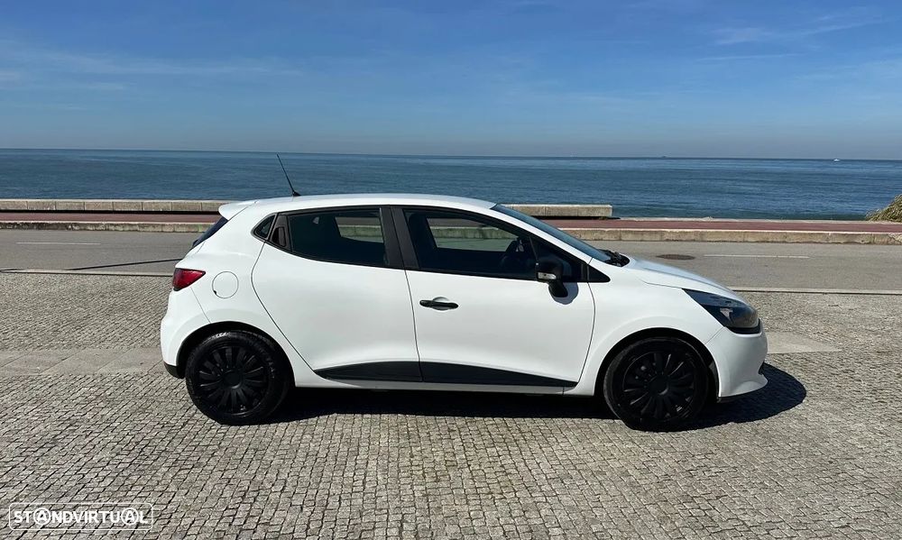 Renault Clio 1.5 DCi - 6