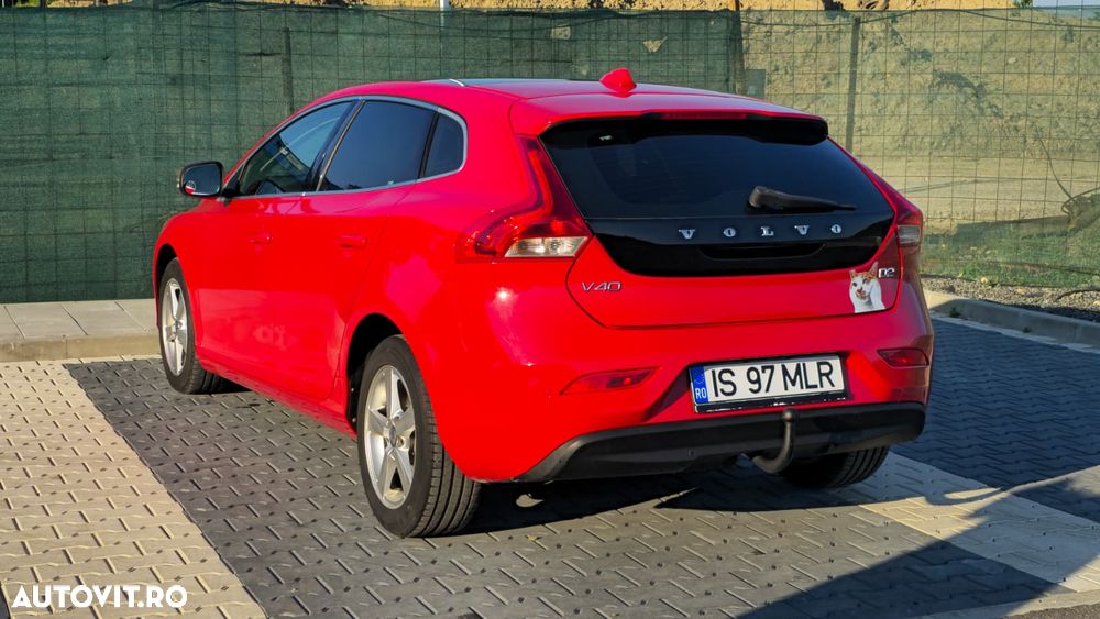 Volvo V40 D2 Summum - 11