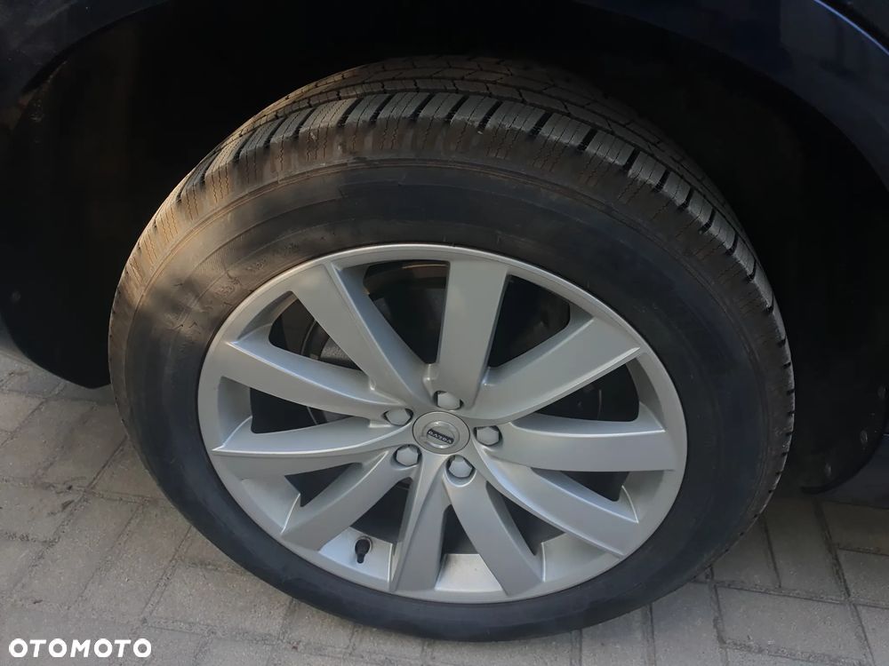 Volvo XC 90 T6 AWD Geartronic Momentum - 35