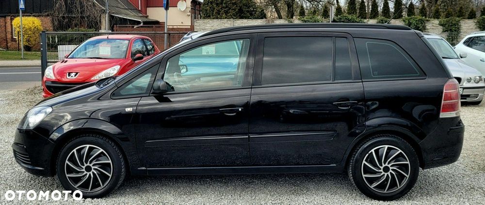 Opel Zafira 1.9 CDTI Essentia - 2