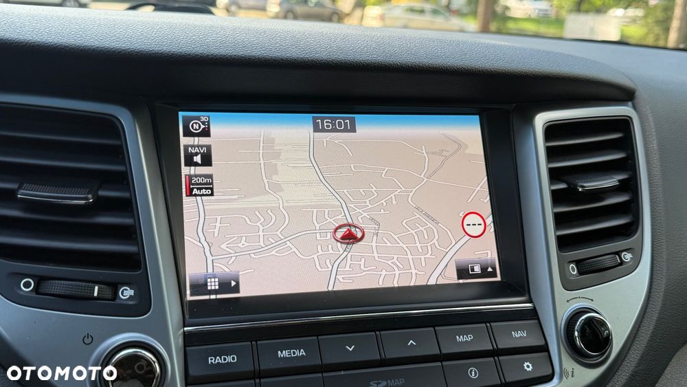 Hyundai Tucson blue 1.7 CRDi 2WD Style - 29