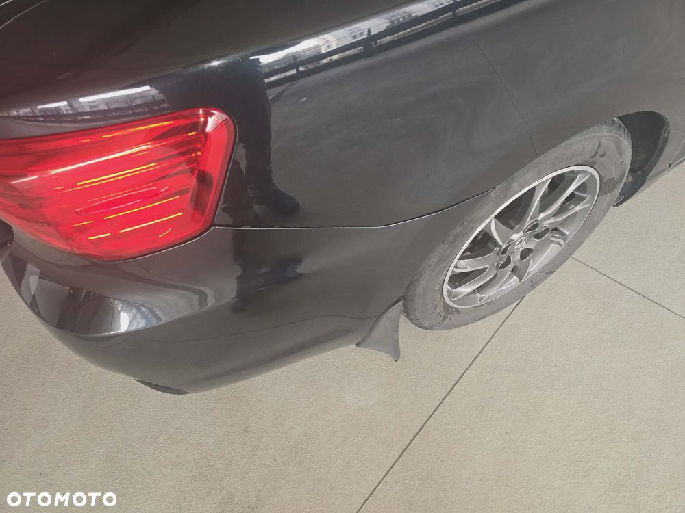 Toyota Avensis 1.8 Executive - 6