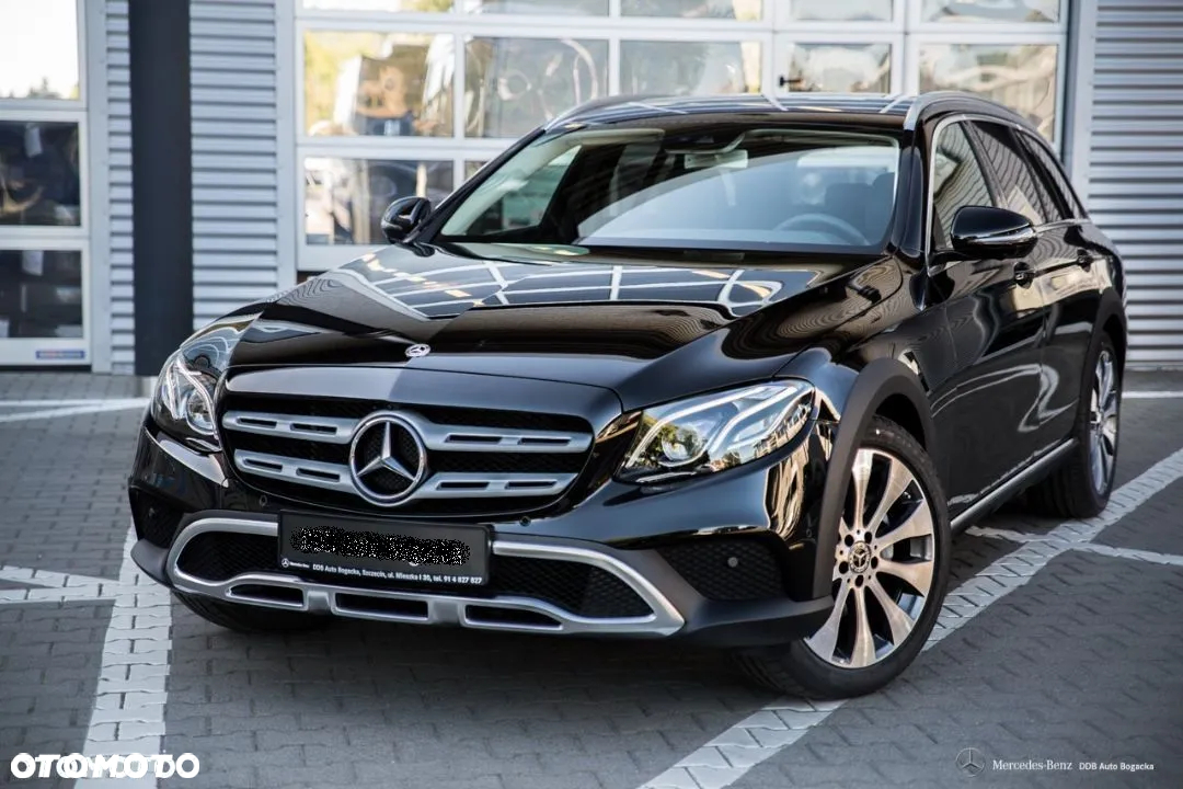 Mercedes-Benz Klasa E 220 d 4-Matic All-Terrain - 6