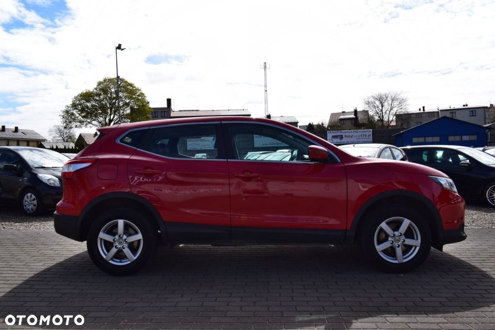 Nissan Qashqai - 2