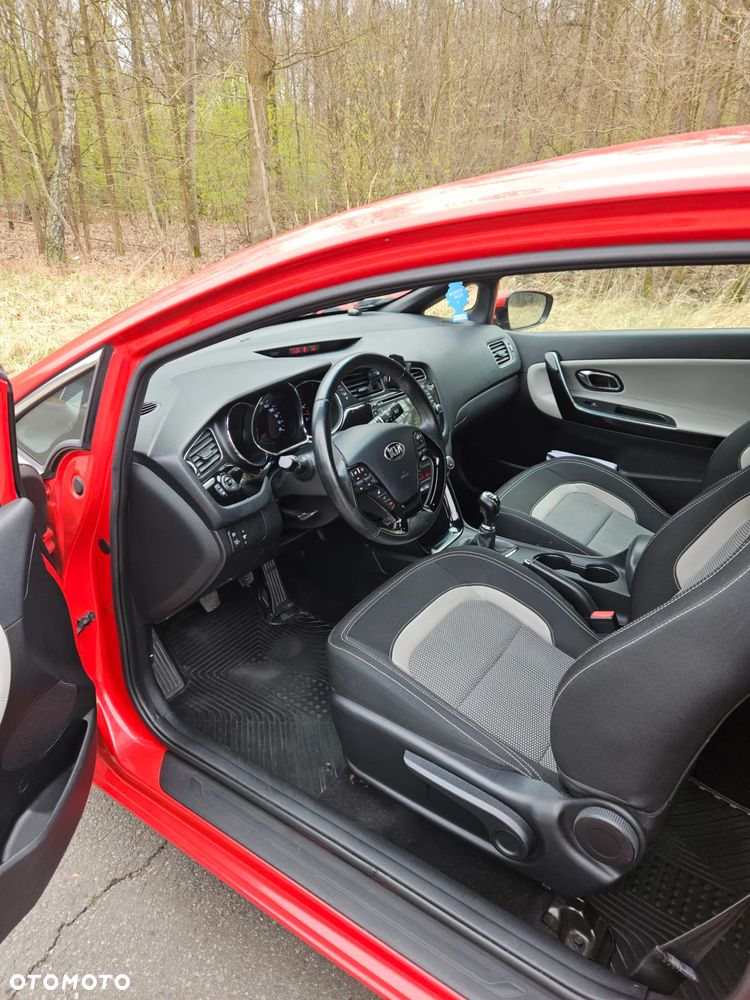 Kia ProCeed 1.6 GDI L - 8