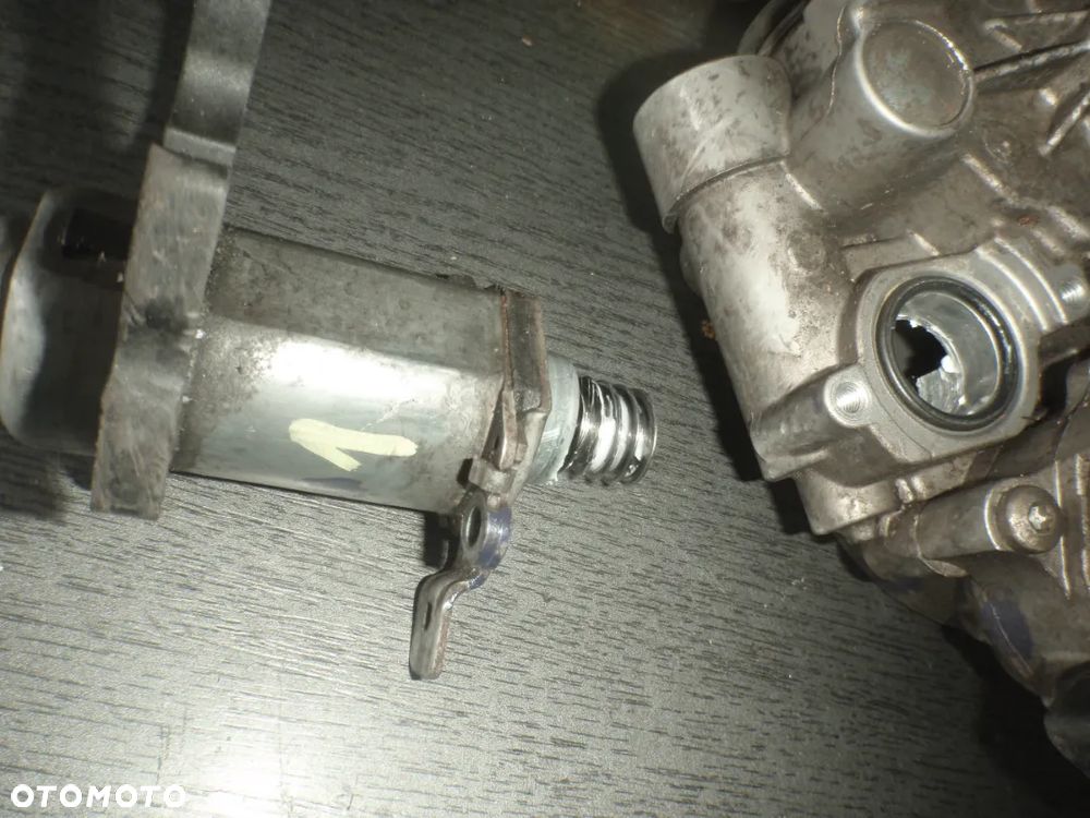 Moduł nastawnik dzwigni zmiany biegów, sterowanie skrzynią biegów citroen c2 c3 peugeot 207 1007 - 17