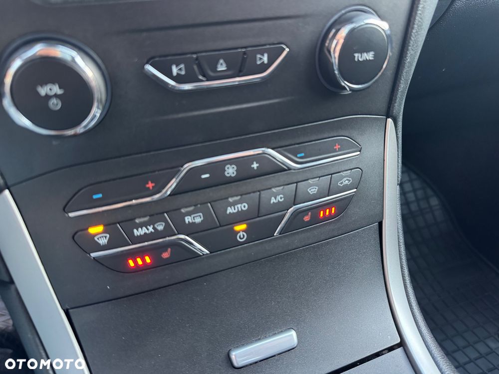 Ford Galaxy 2.0 TDCi Trend - 26
