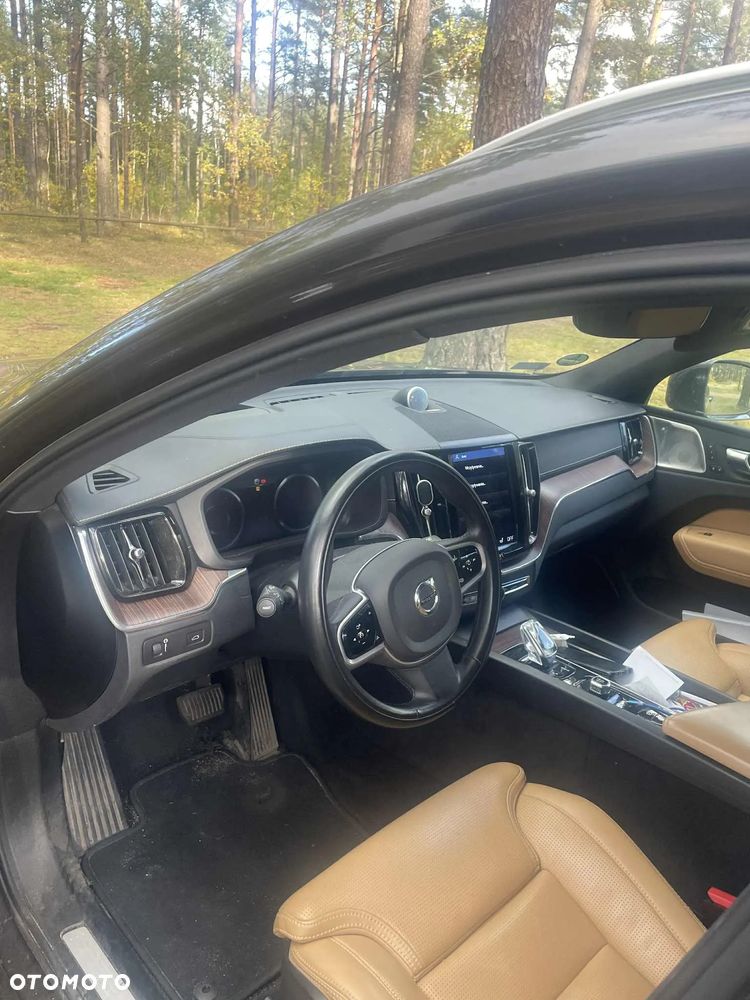 Volvo XC 60 B5 D AWD Inscription - 3