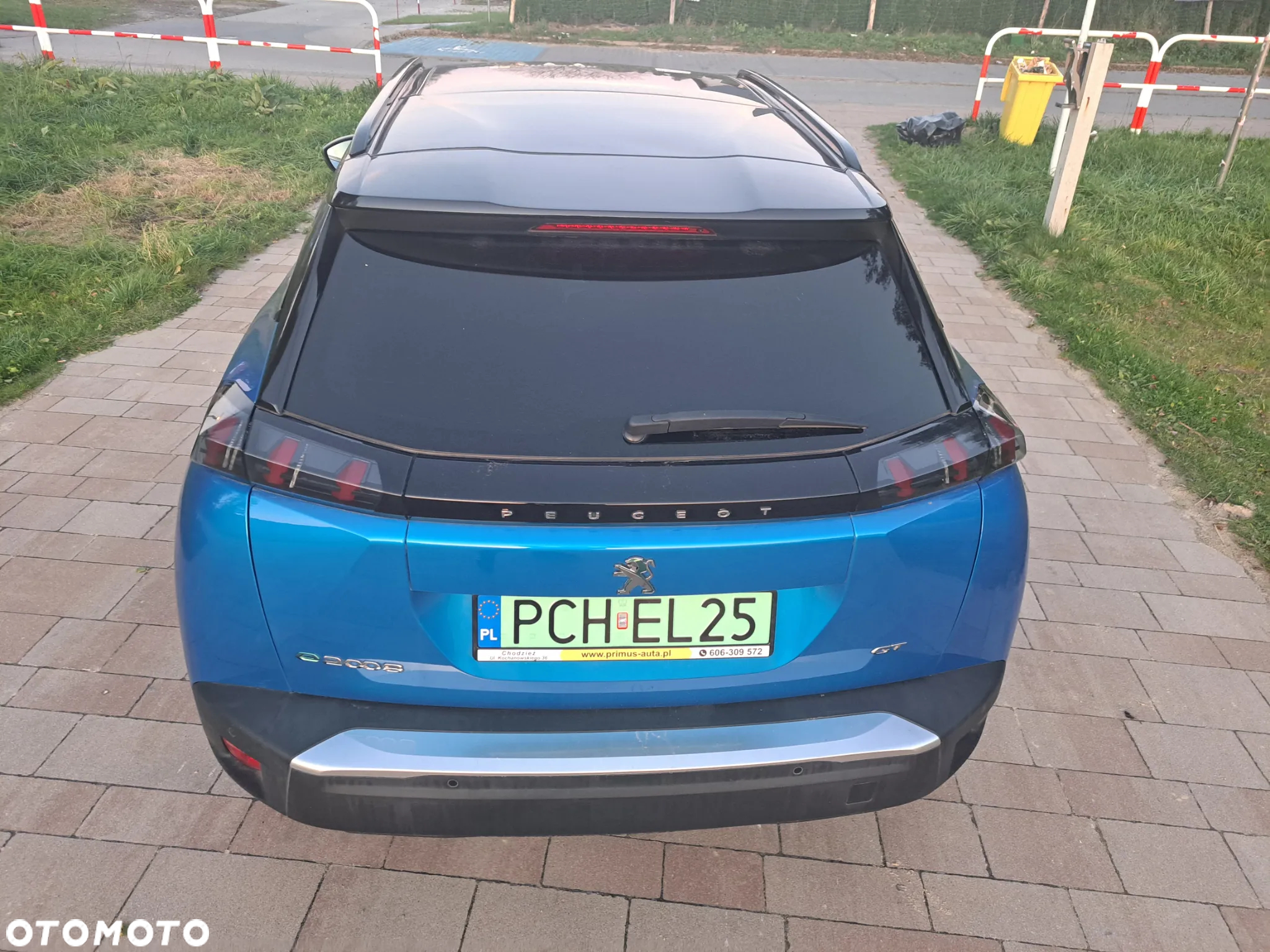 Peugeot 2008 e-2008 GT - 6