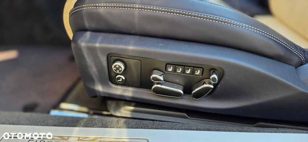Bentley Continental GT V8 S Convertible - 9