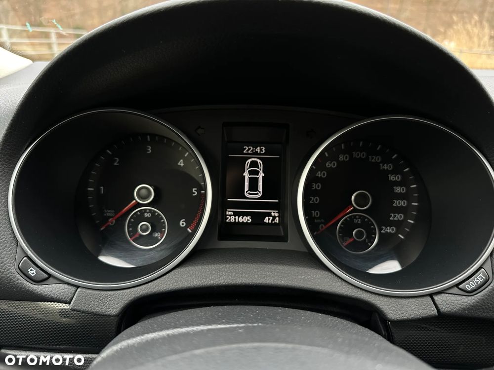 Volkswagen Golf 1.6 TDI DPF DSG Highline - 14
