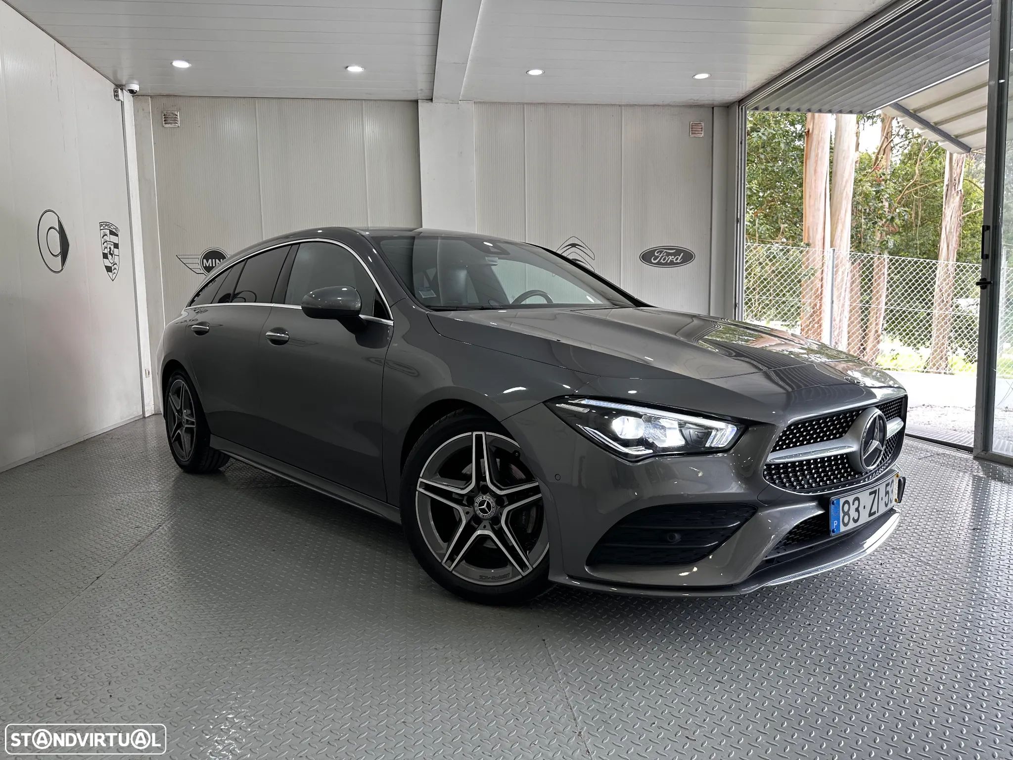 Mercedes-Benz CLA 180 d Shooting Brake AMG Line Aut. - 1