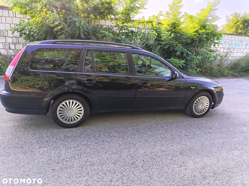 Ford Mondeo 2.0 TDCI DPF Futura X - 12