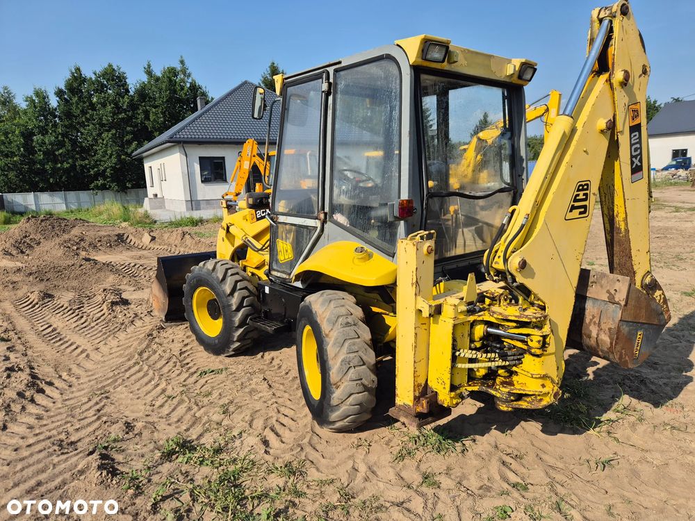 JCB 2CX 4x4 - 4