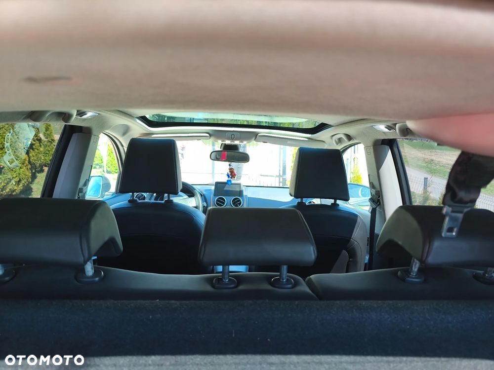 Nissan Qashqai 2.0 dCi 4x4 Tekna Premium - 11