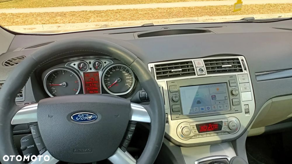 Ford Kuga 2.0 TDCi Titanium - 12