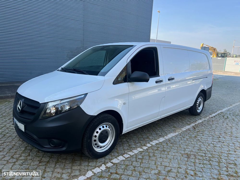 Mercedes-Benz 116 Extra Longa - 16