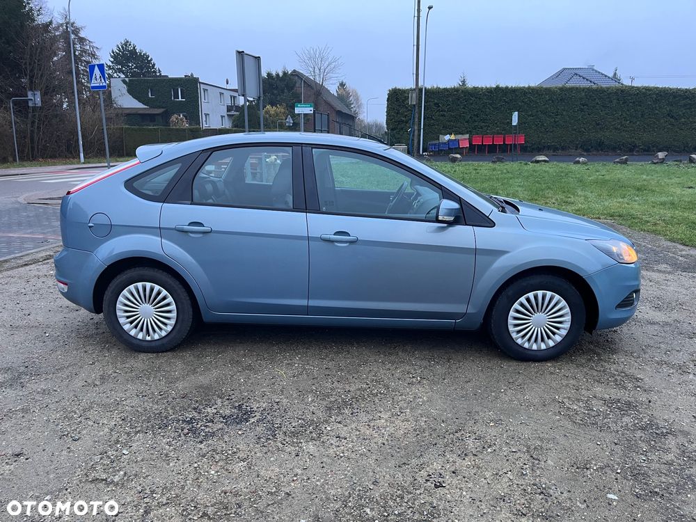 Ford Focus 1.8 Ghia - 7